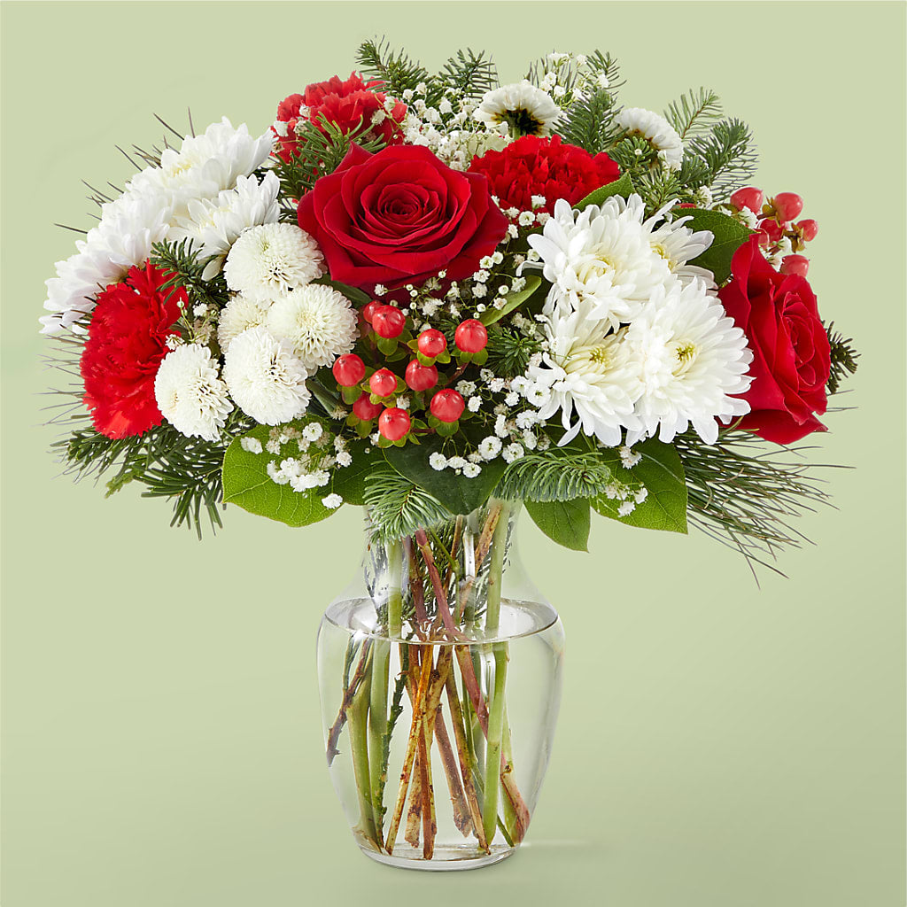 Chance of Flurries Bouquet – The Love Bug Flowers, Timmins ON