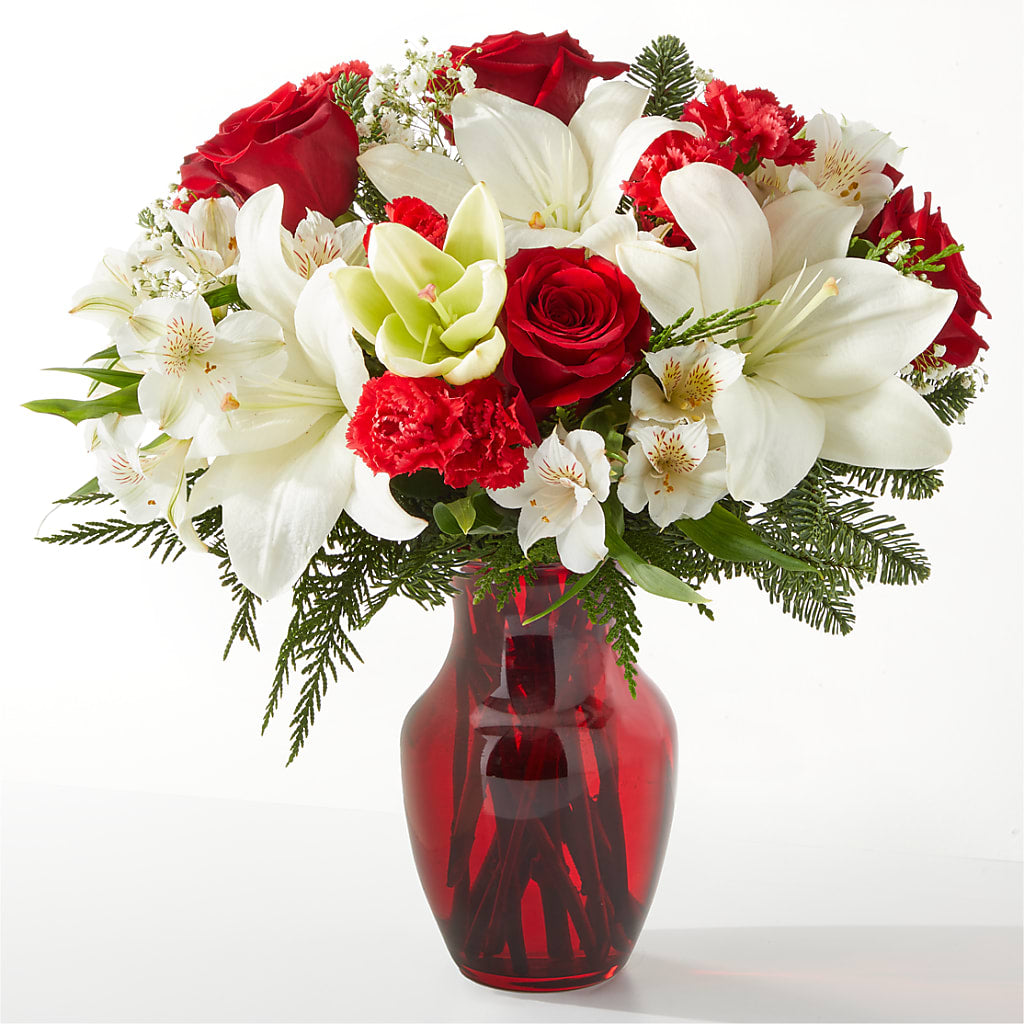 Holiday Season Bouquet – The Love Bug Flowers, Timmins ON