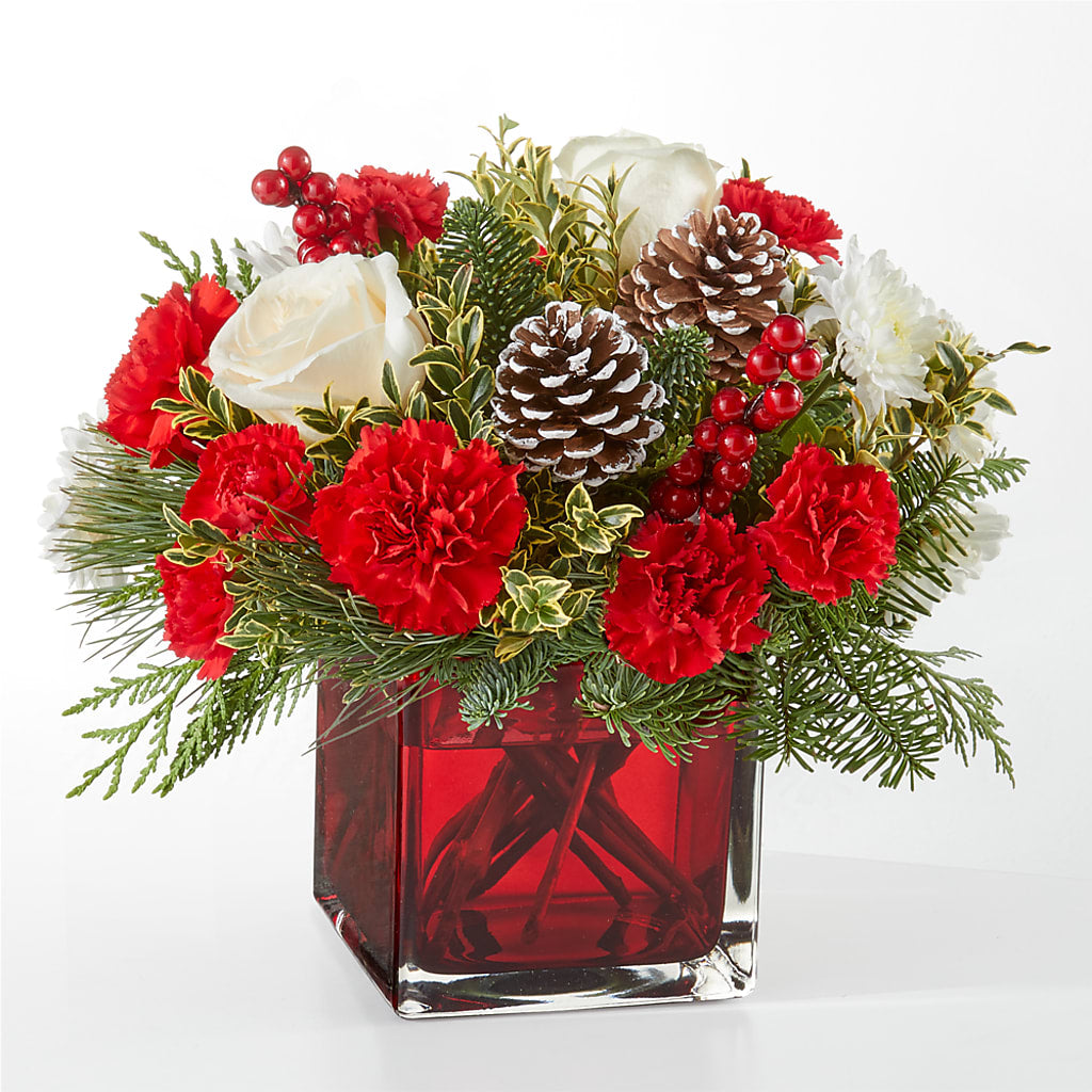 Christmas Market Bouquet – The Love Bug Flowers, Timmins ON
