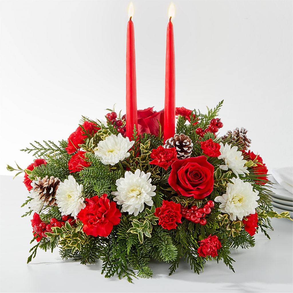 Holiday Soiree Centerpiece – The Love Bug Flowers, Timmins ON