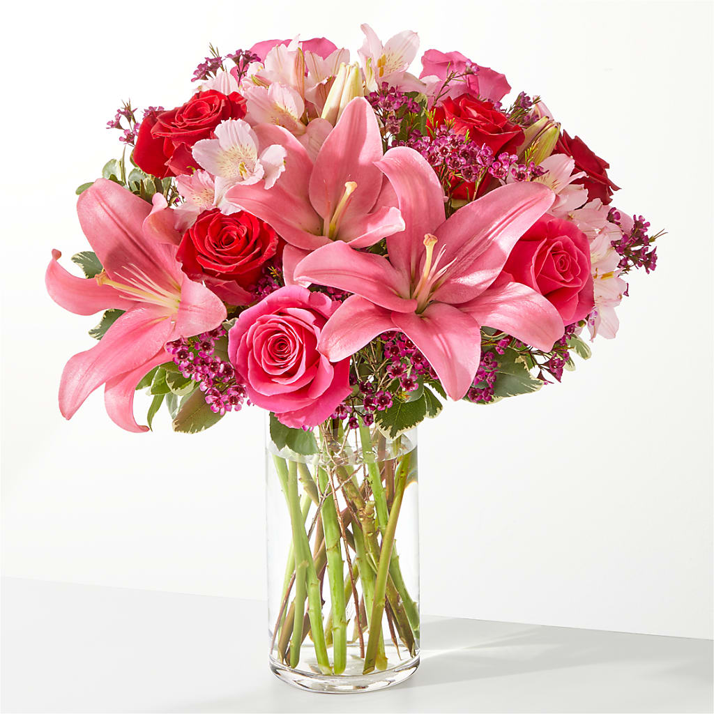 Lucky in Love Bouquet – The Love Bug Flowers, Timmins ON