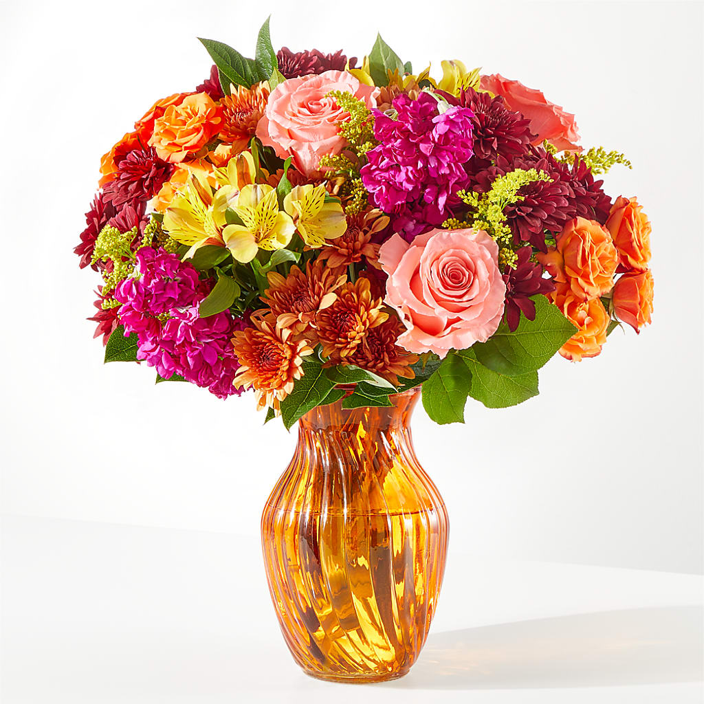Amber Muse Bouquet – The Love Bug Flowers, Timmins ON