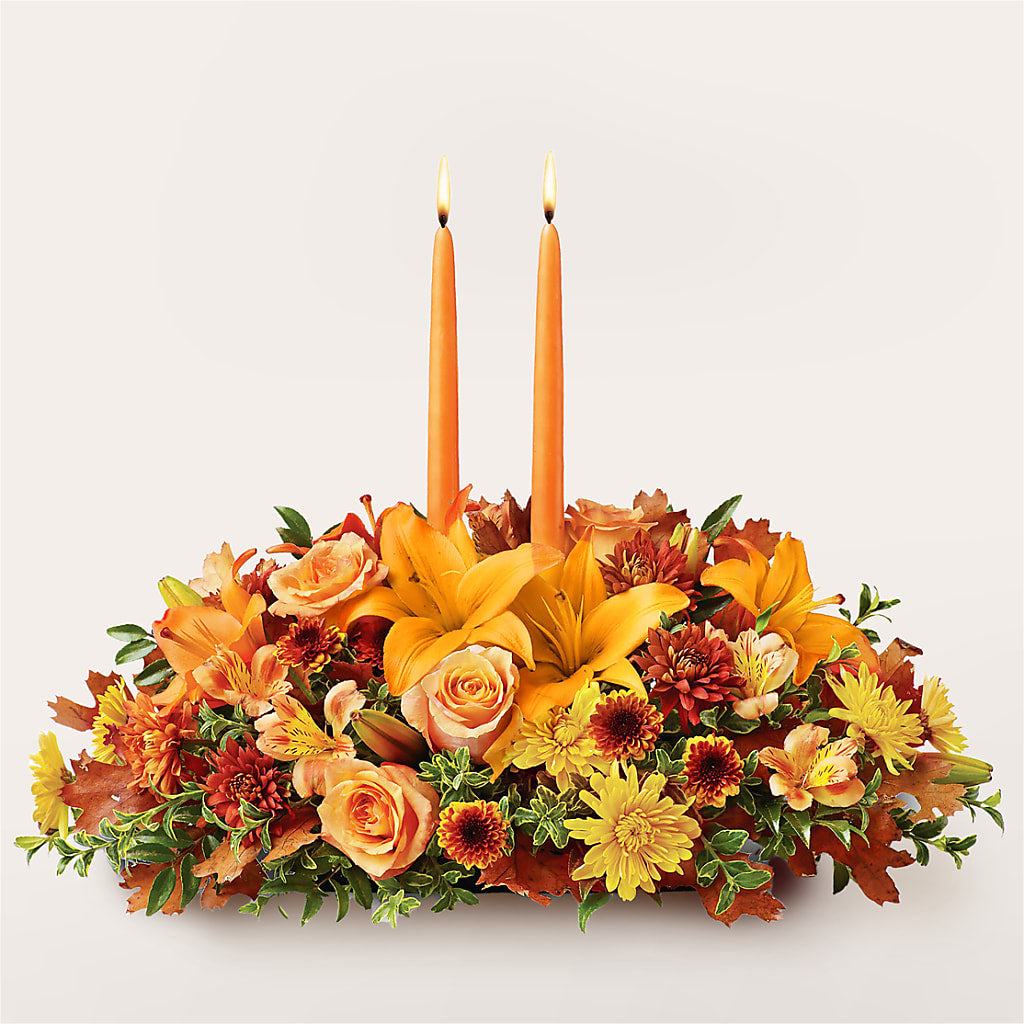 Traditions Centerpiece – The Love Bug Flowers, Timmins ON