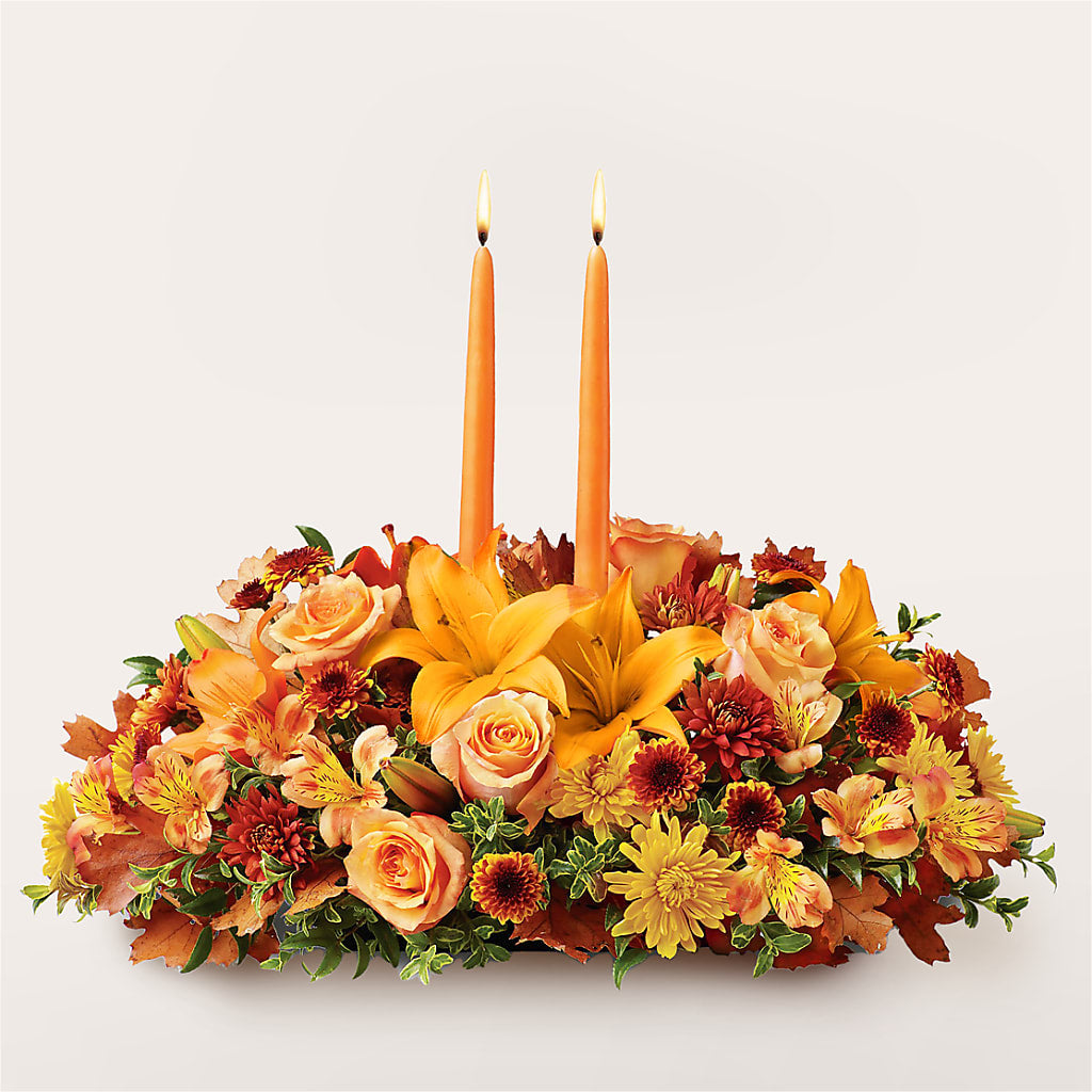 Traditions Centerpiece – The Love Bug Flowers, Timmins ON