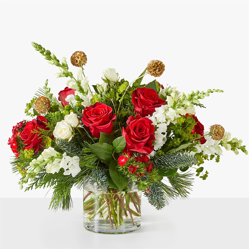 Deck the Halls Bouquet – The Love Bug Flowers, Timmins ON
