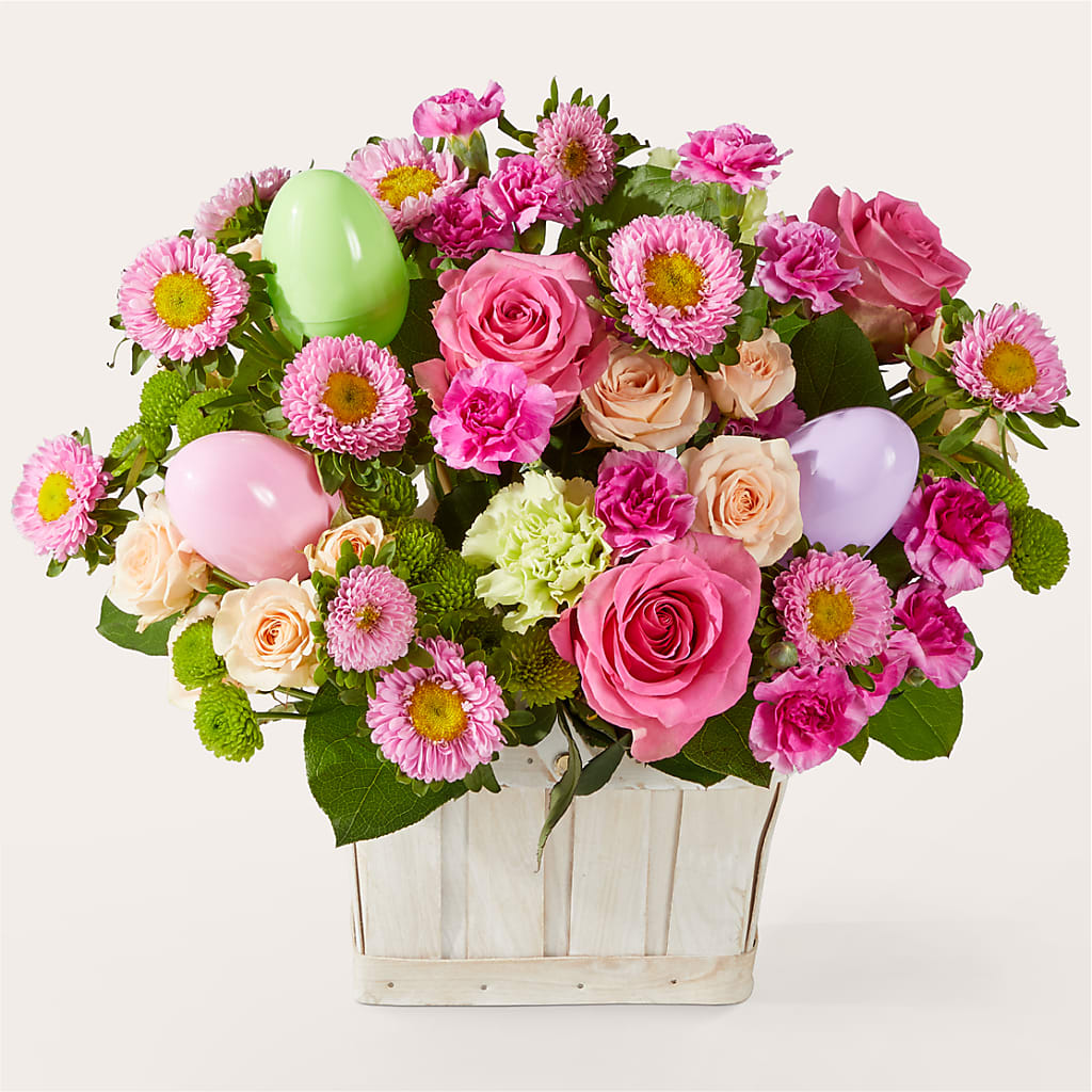 Get Eggcited Basket – The Love Bug Flowers, Timmins ON