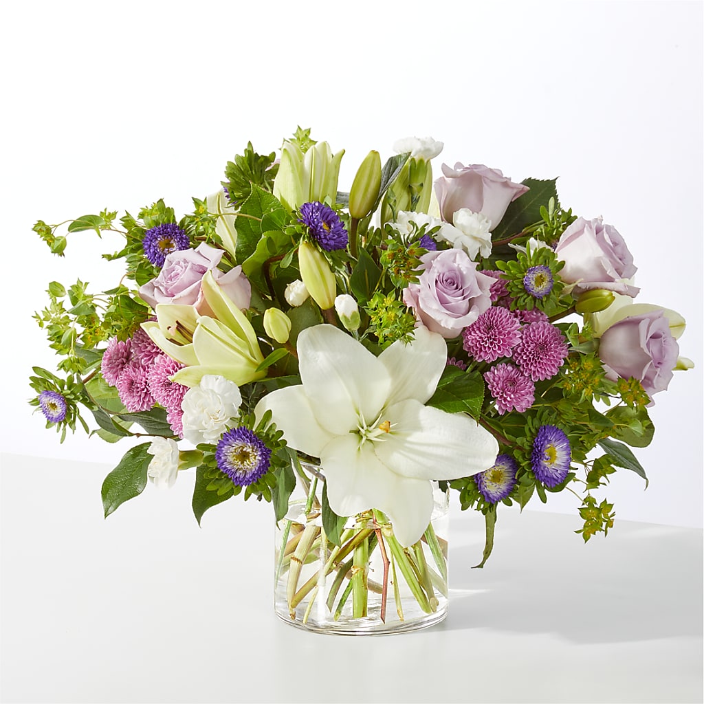 April Showers Bouquet – The Love Bug Flowers, Timmins ON