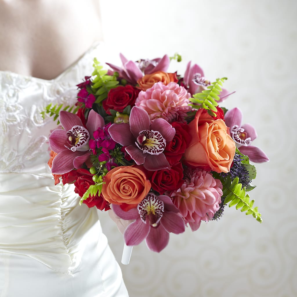 Brilliant Blossoms Bouquet – The Love Bug Flowers, Timmins ON