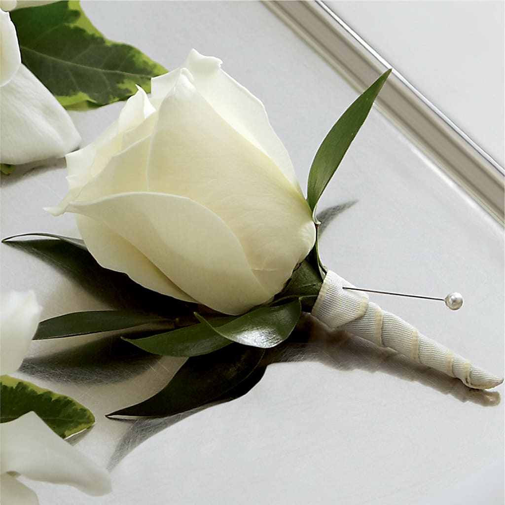 White Rose Boutonniere – The Love Bug Flowers, Timmins ON