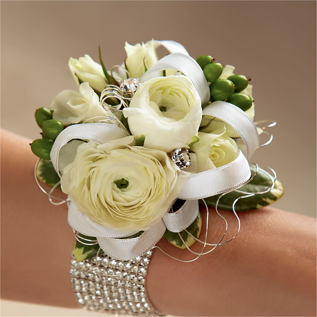 White Wedding Corsage – The Love Bug Flowers, Timmins ON
