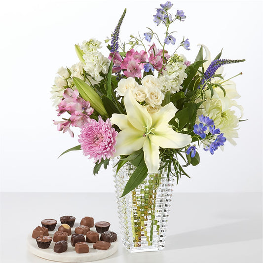 Winter Celebration Bouquet –  The Love Bug Flowers, Timmins ON