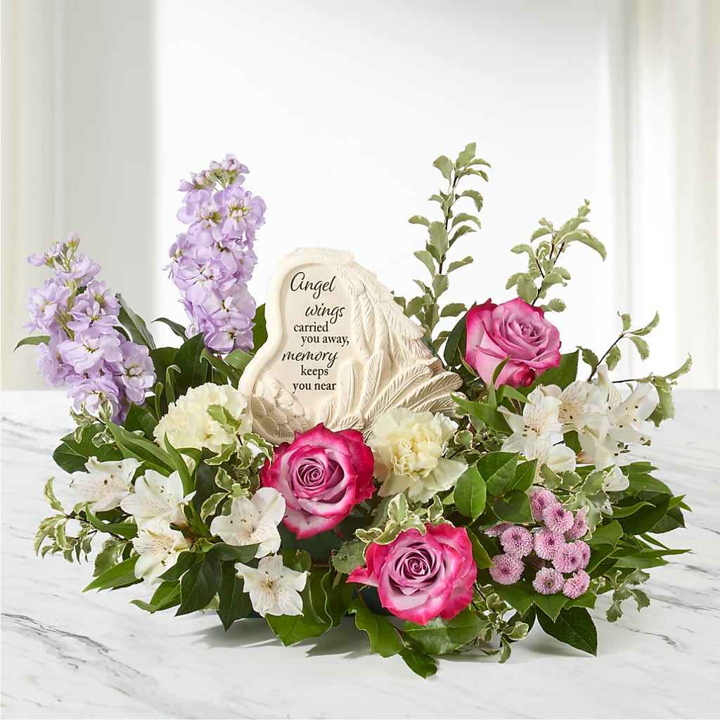 In My Heart Arrangement –  The Love Bug Flowers, Timmins ON