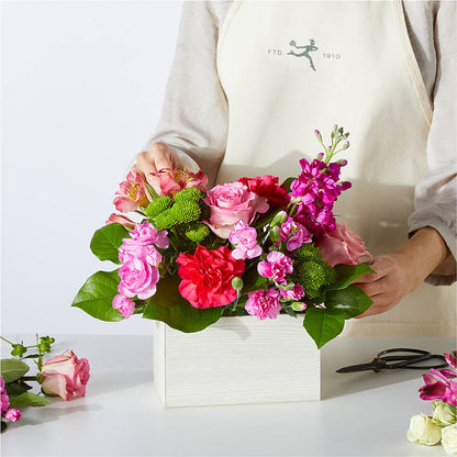 Sweetberry Box – A Florist Original –  The Love Bug Flowers, Timmins ON