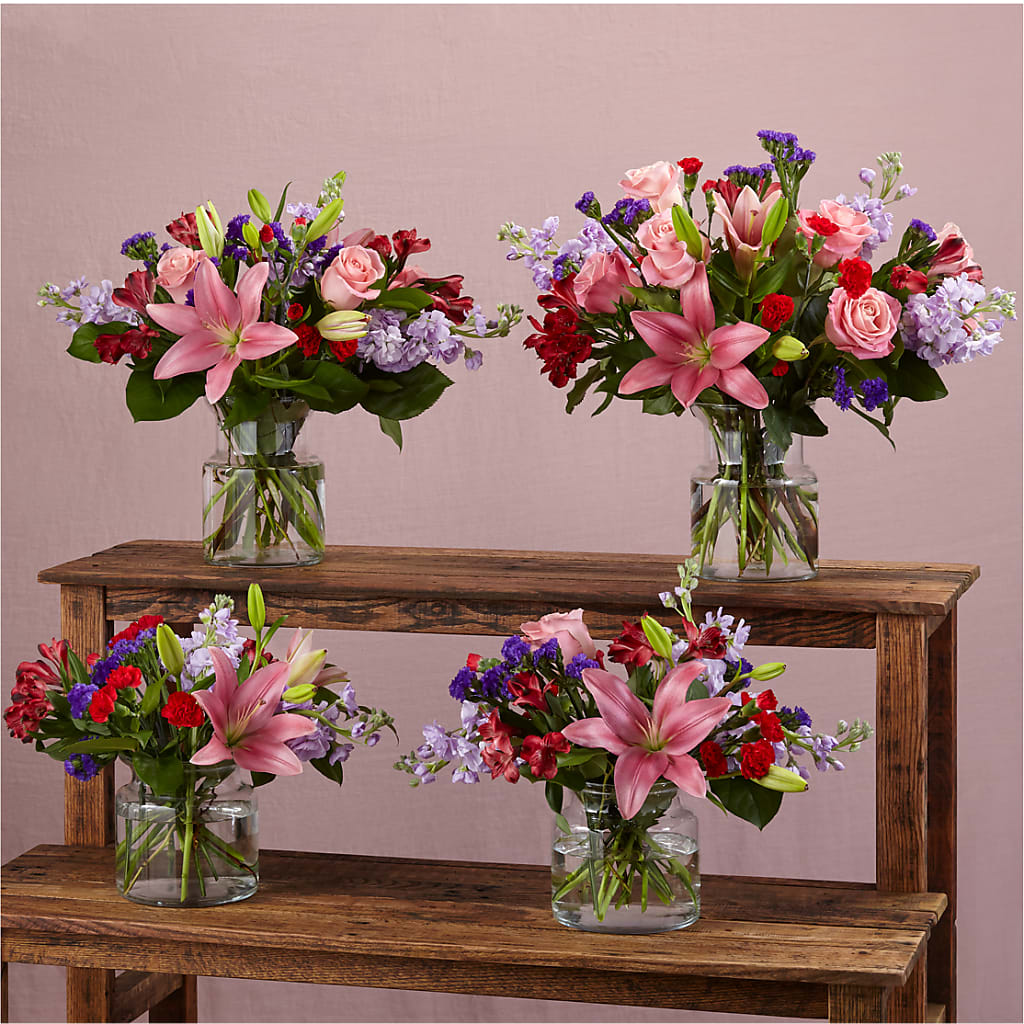 Romantique Bouquet –  The Love Bug Flowers, Timmins ON