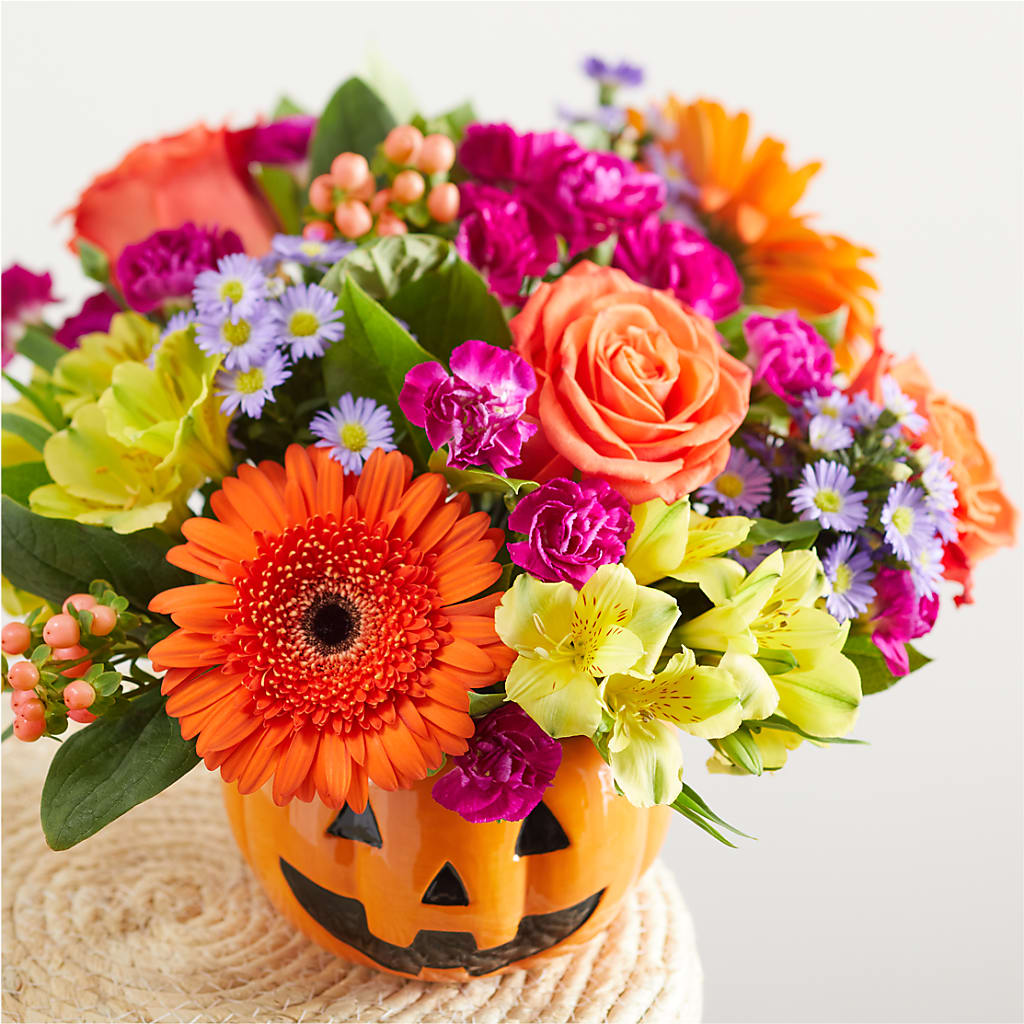 Tricks & Treats Pumpkin –  The Love Bug Flowers, Timmins ON