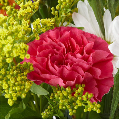 Oopsie Daisy Bouquet –  The Love Bug Flowers, Timmins ON