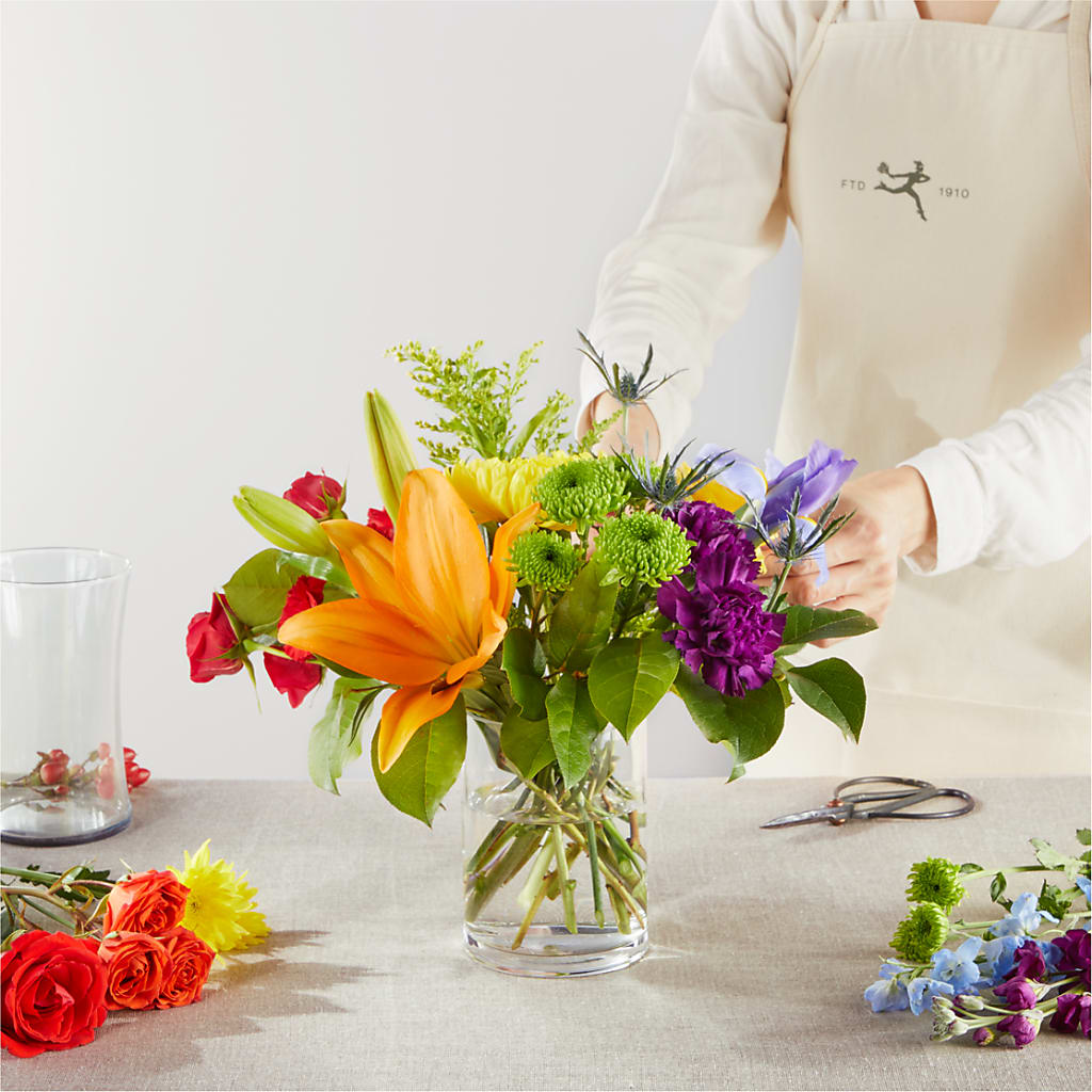 Summer Spectra - A Florist Original –  The Love Bug Flowers, Timmins ON