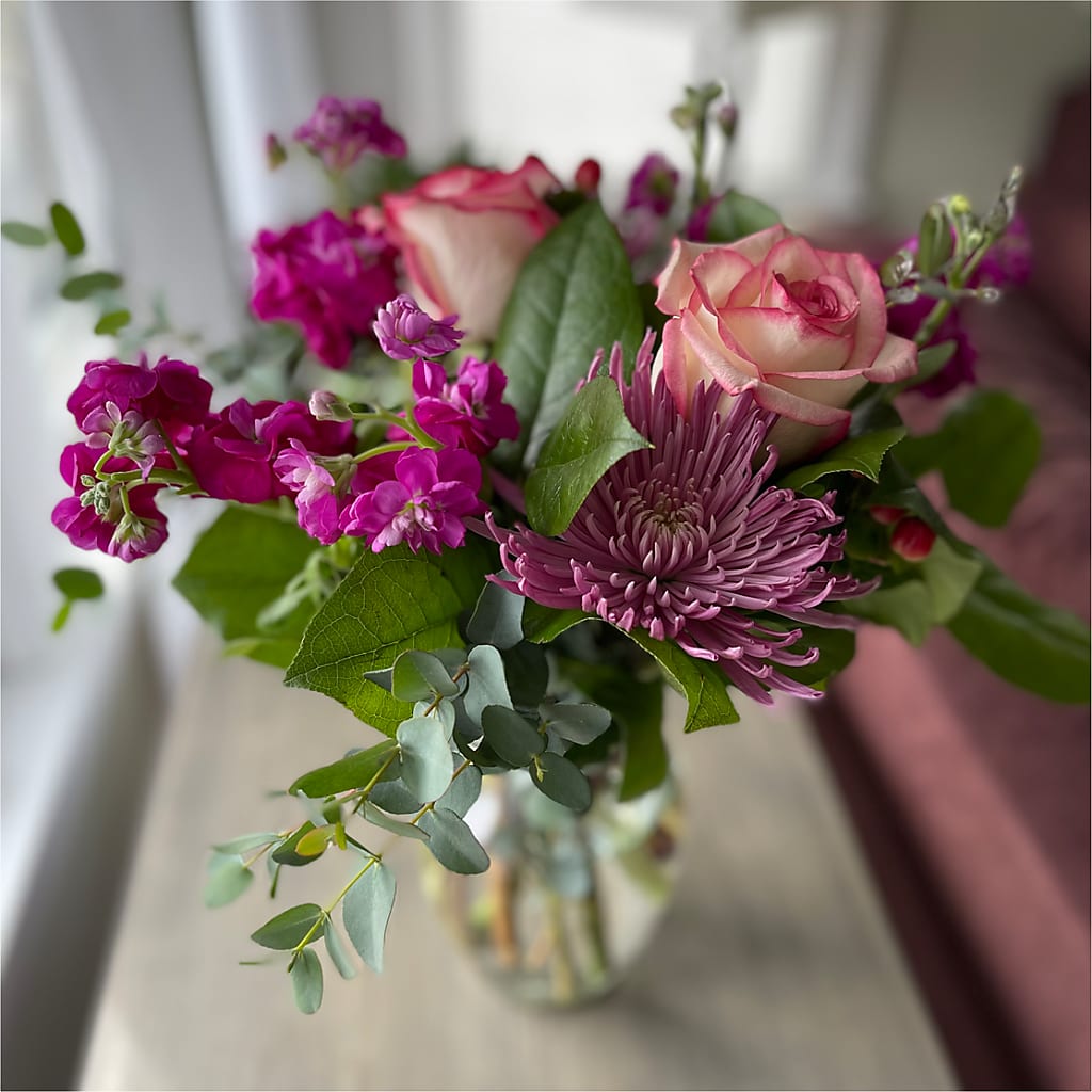 Sunday Morning Bouquet –  The Love Bug Flowers, Timmins ON
