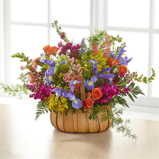 Garden of Life Basket –  The Love Bug Flowers, Timmins ON