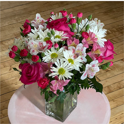 Sweet Surprises® Bouquet –  The Love Bug Flowers, Timmins ON