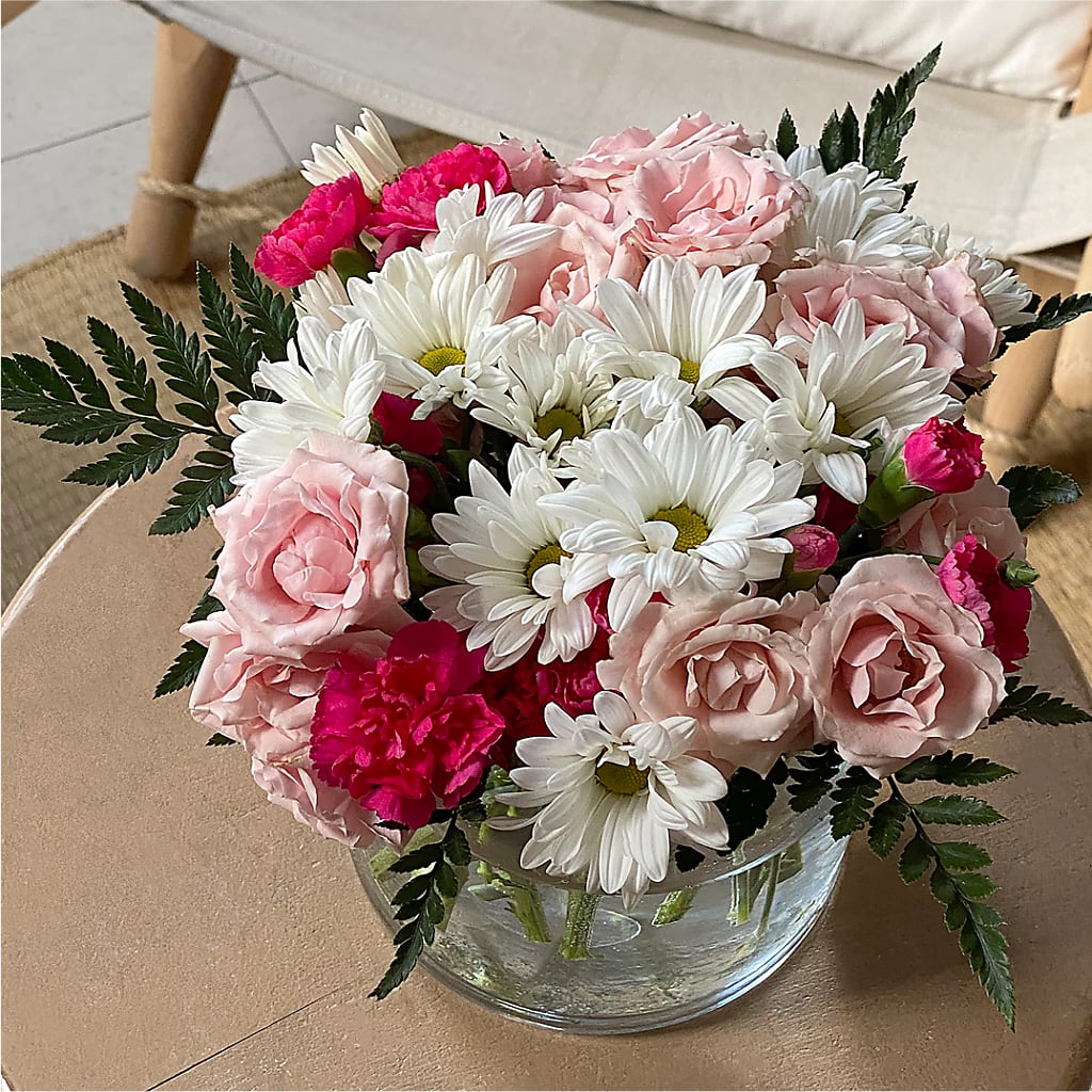 Sweet Surprises® Bouquet –  The Love Bug Flowers, Timmins ON