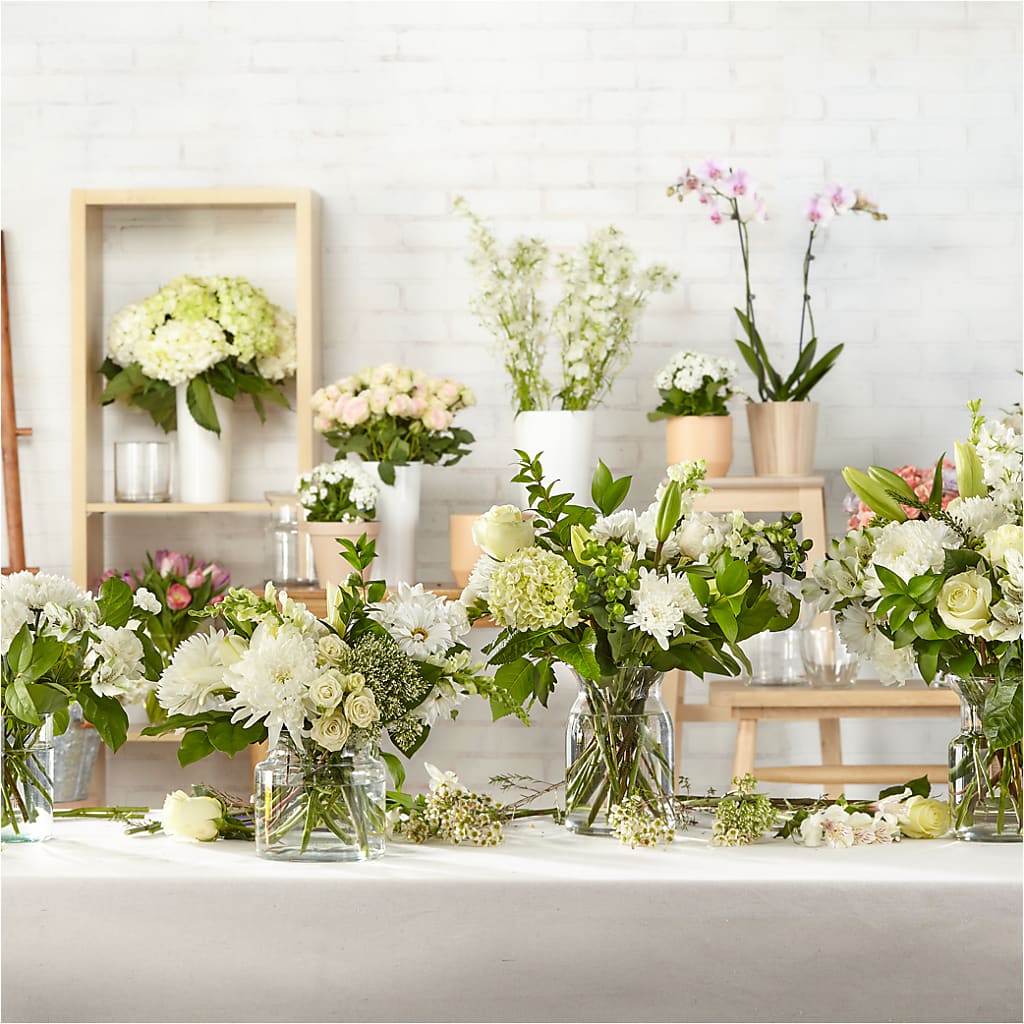 Classic Ivory – A Florist Original –  The Love Bug Flowers, Timmins ON