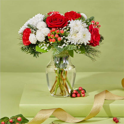 Chance of Flurries Bouquet –  The Love Bug Flowers, Timmins ON