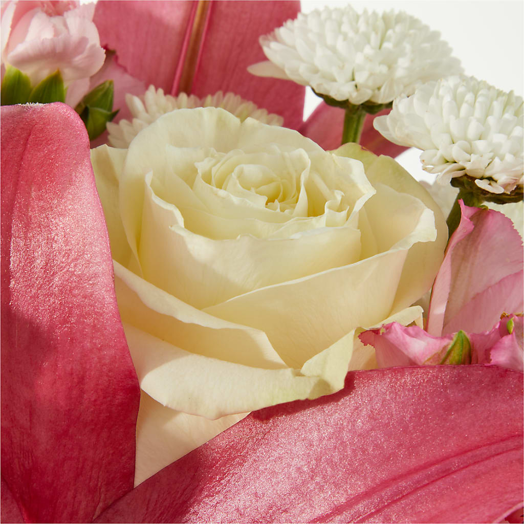 Piece of Cake Bouquet –  The Love Bug Flowers, Timmins ON