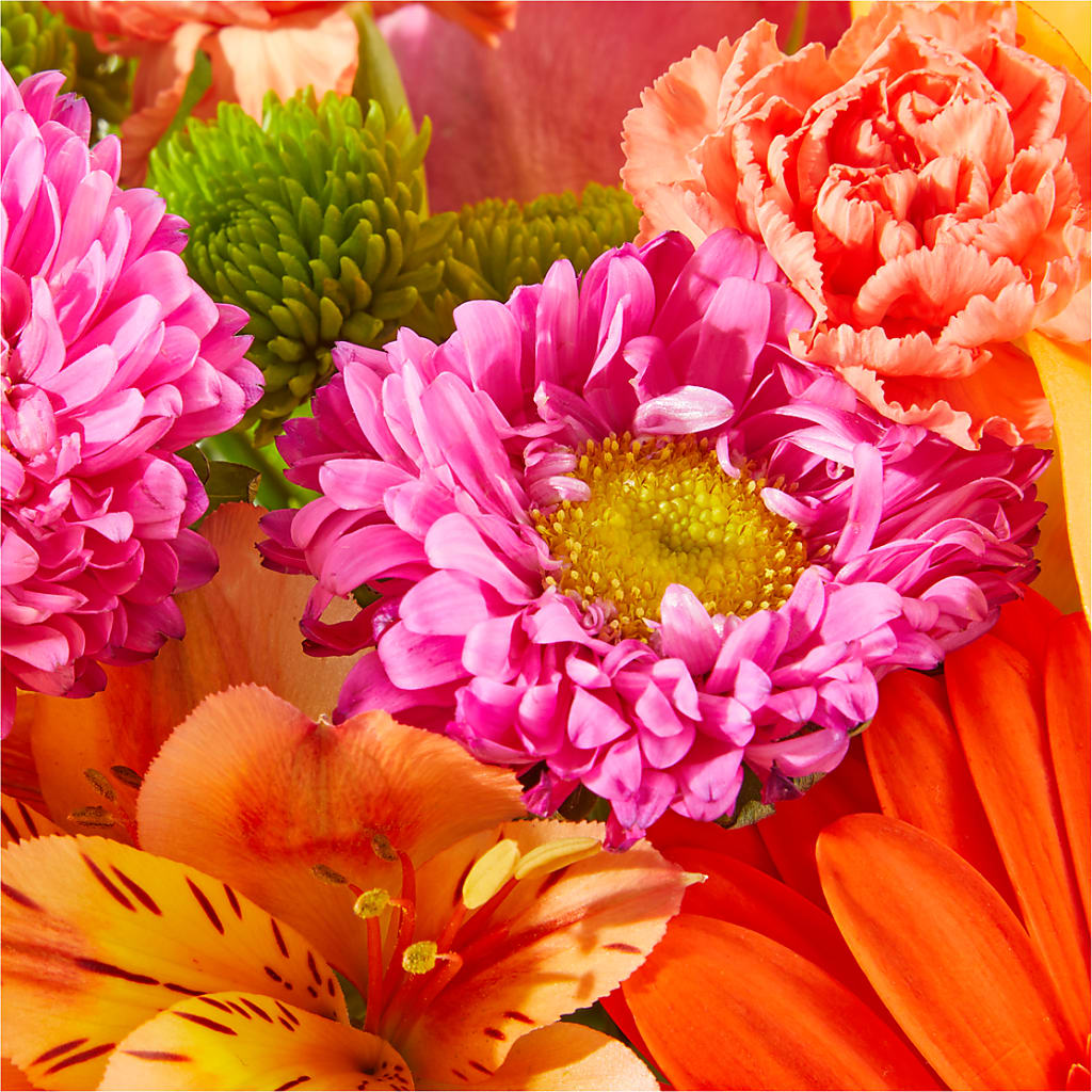 Soiree Bouquet –  The Love Bug Flowers, Timmins ON
