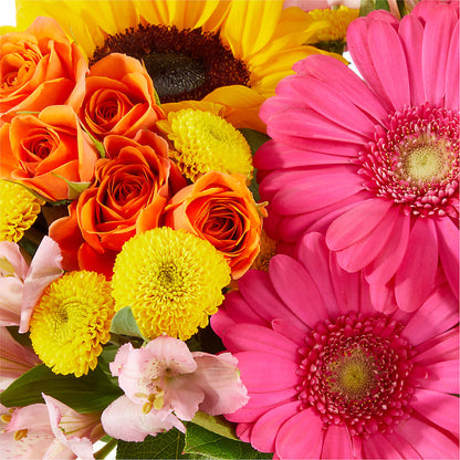 Beach Day Bouquet –  The Love Bug Flowers, Timmins ON