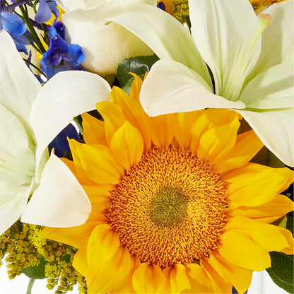 Stargazing Bouquet –  The Love Bug Flowers, Timmins ON