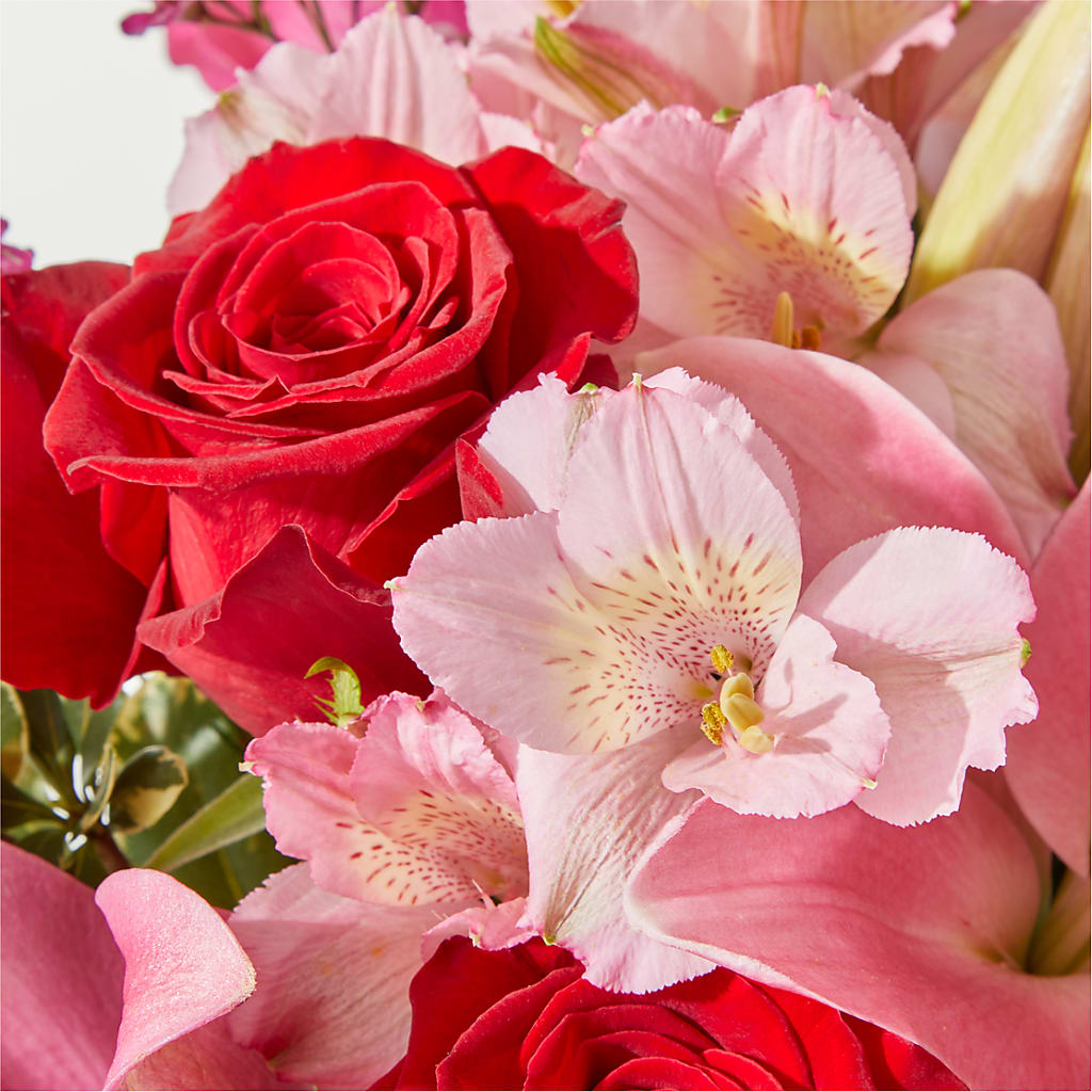 Lucky in Love Bouquet –  The Love Bug Flowers, Timmins ON