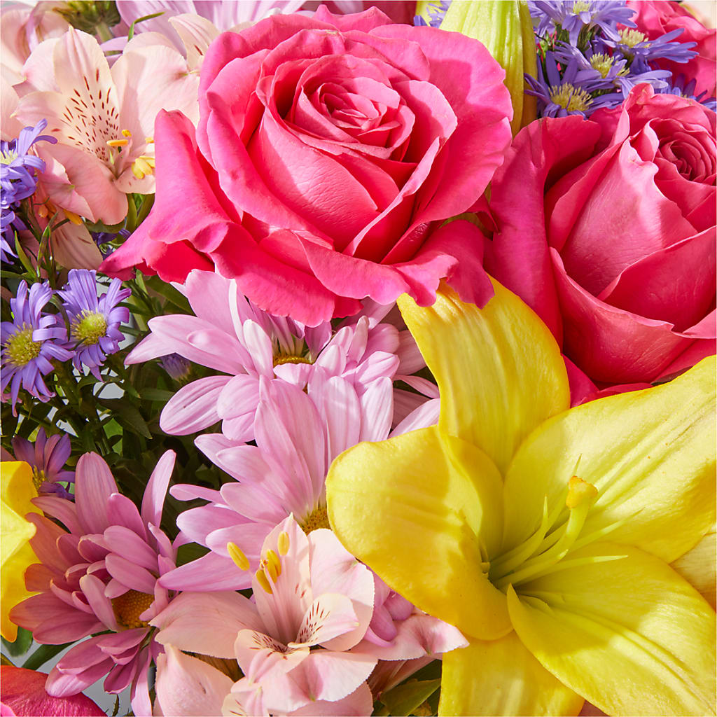 Sprinkles Bouquet –  The Love Bug Flowers, Timmins ON