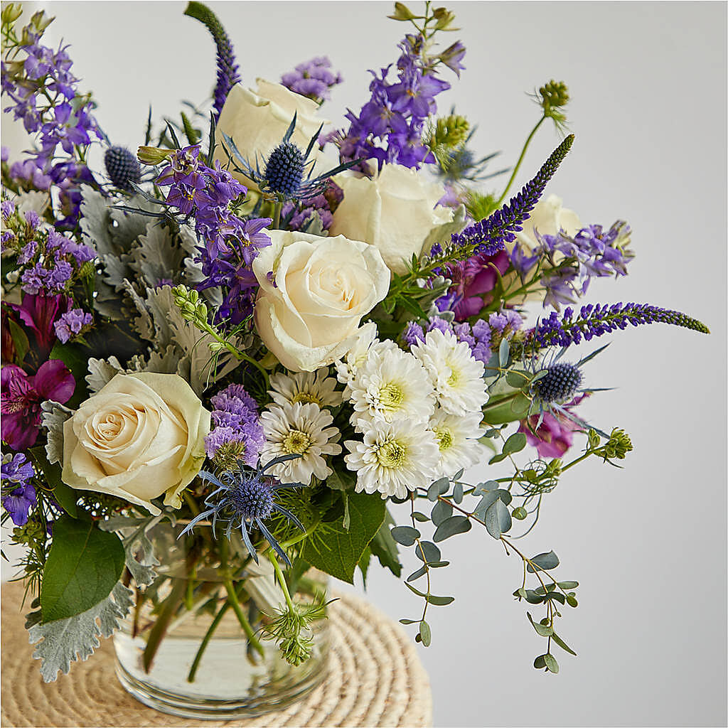Shooting Star Bouquet –  The Love Bug Flowers, Timmins ON
