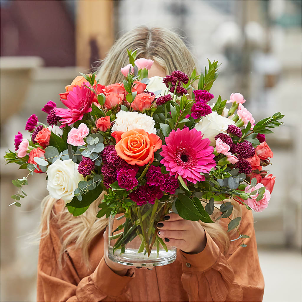 Smell the Roses Bouquet –  The Love Bug Flowers, Timmins ON
