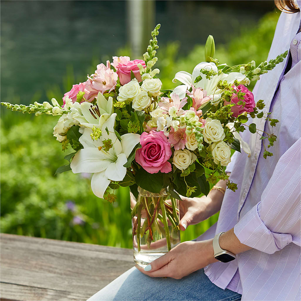Fondly Bouquet –  The Love Bug Flowers, Timmins ON