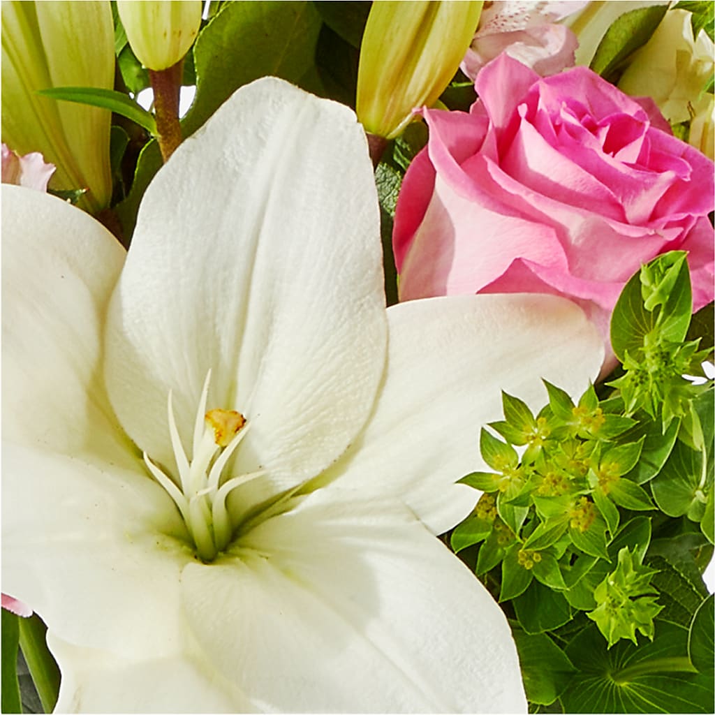 Fondly Bouquet –  The Love Bug Flowers, Timmins ON