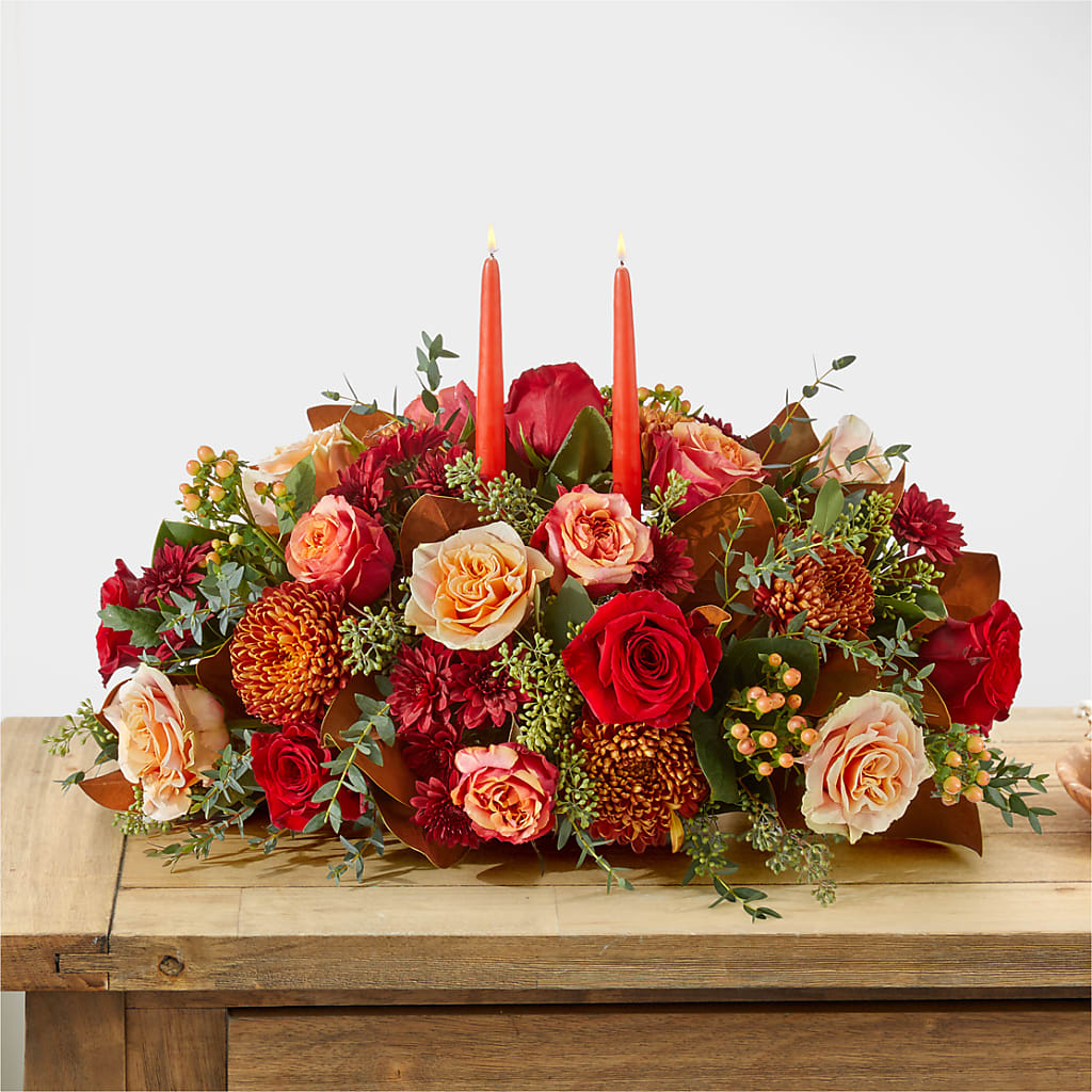 Gather Near Centerpiece –  The Love Bug Flowers, Timmins ON