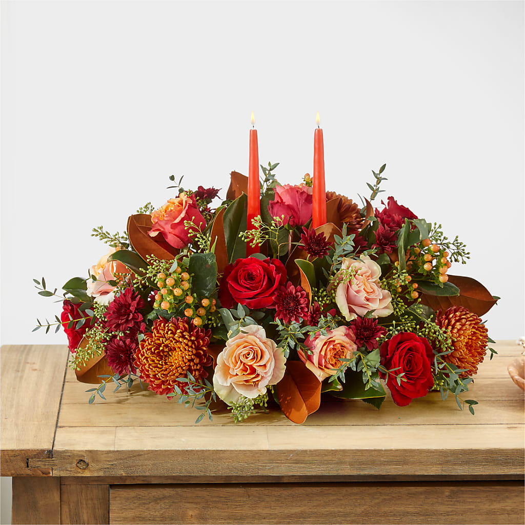 Gather Near Centerpiece –  The Love Bug Flowers, Timmins ON