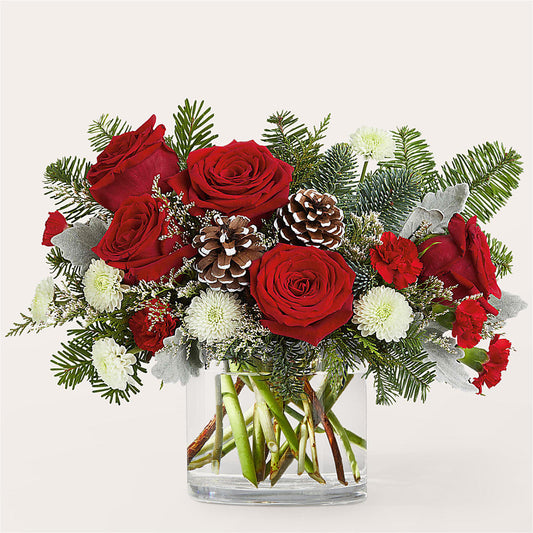 Yule Cheer Bouquet –  The Love Bug Flowers, Timmins ON