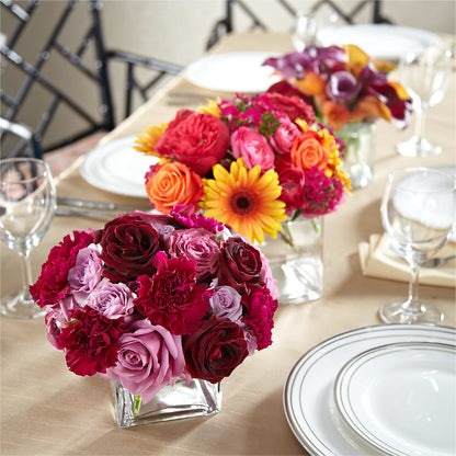 Love's Eternity Centerpiece –  The Love Bug Flowers, Timmins ON