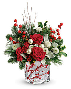 Winterberry Kisses Bouquet